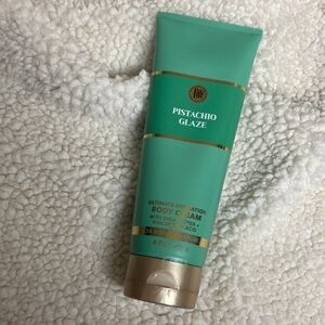 Bath & Body Works Pistachio Glaze Body Cream - Teal and Gold